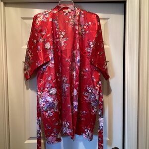 Very Nice EPLAZA Red Silk Floral Kimono S/M Never Worn